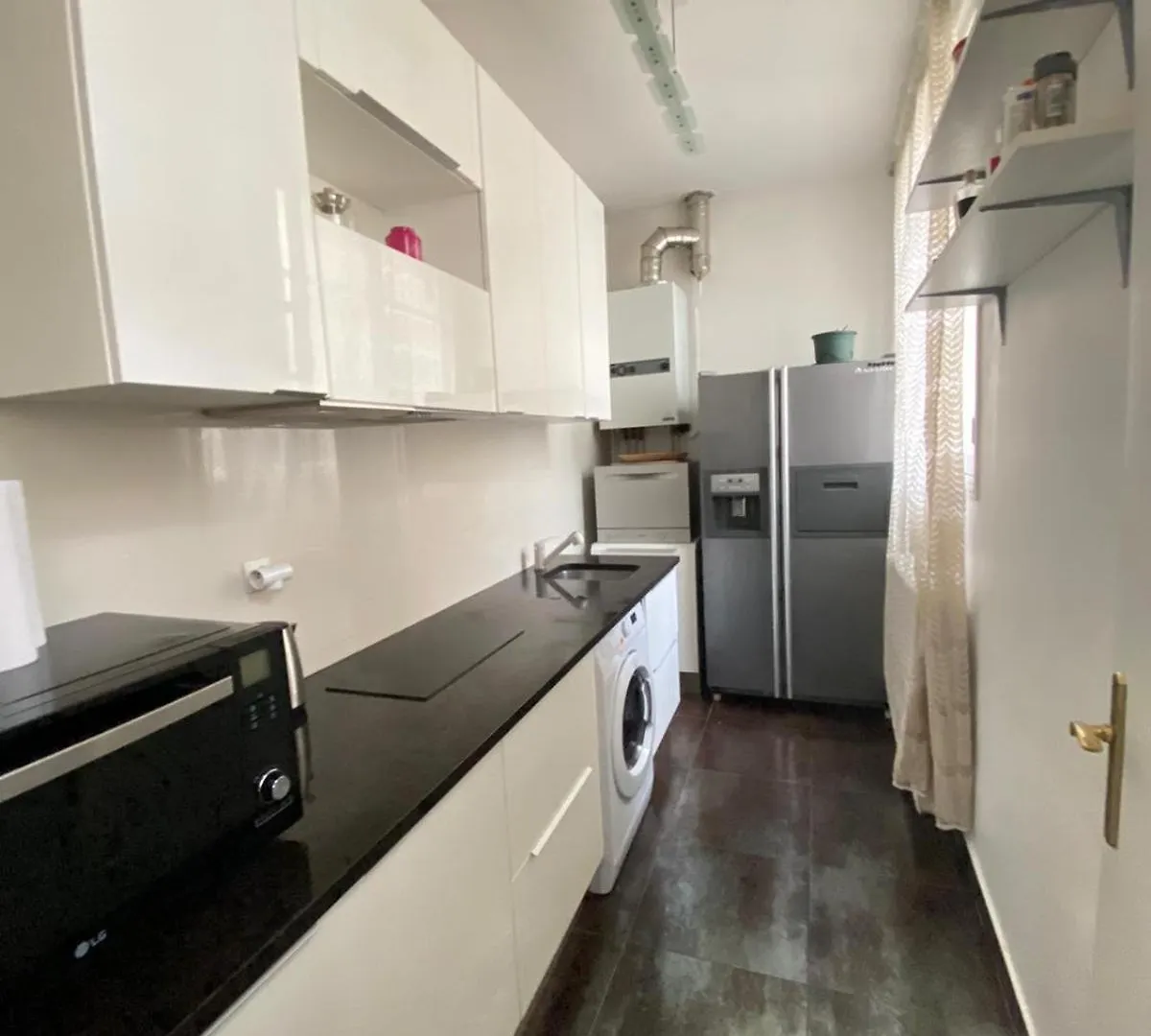 Haussmannien Moderne 2 Pieces Quartier Europe Du 8Eme Apartment Paris France